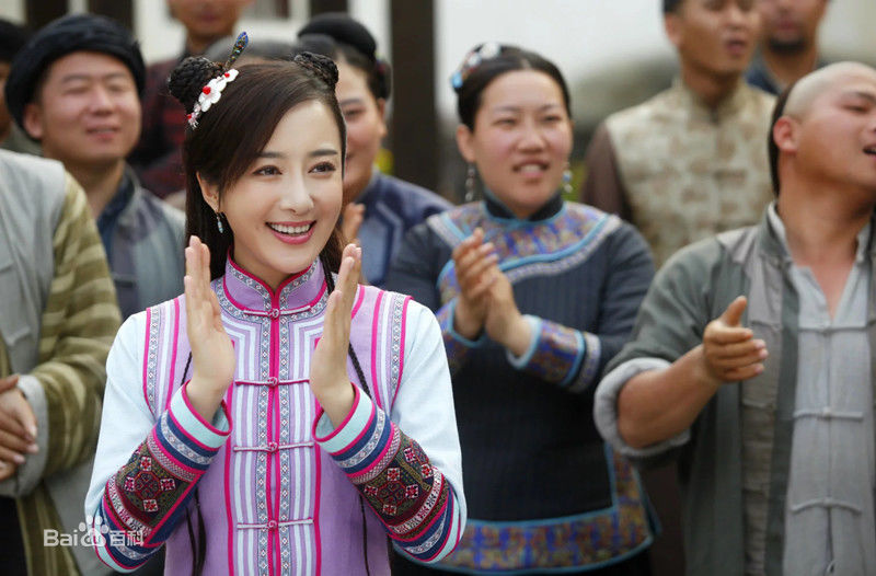 最新李依晓(Yixiao Li)在《客家风云》竹烟中的图集