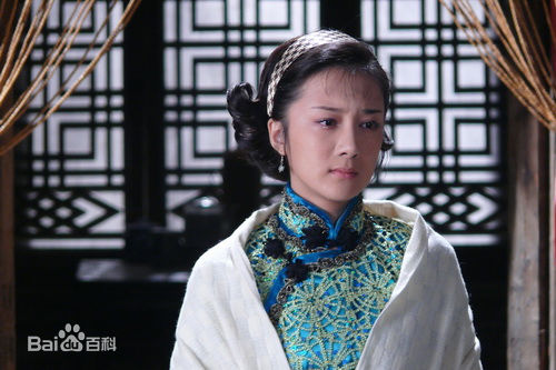 李依晓(Yixiao Li)在《北方有佳人》寄萍中的