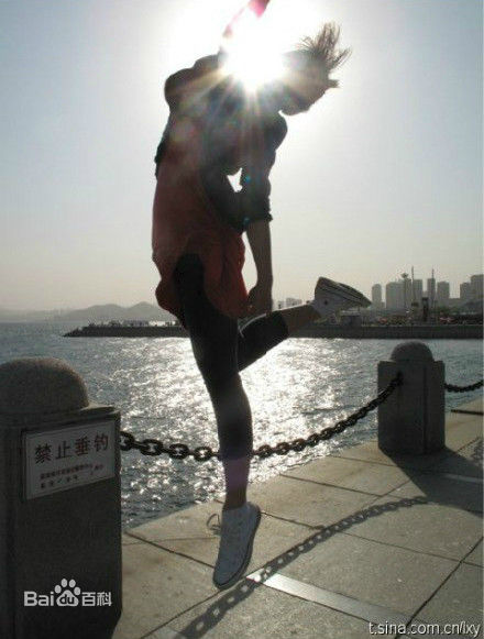 刘希媛(Real)生活照壁纸壁纸