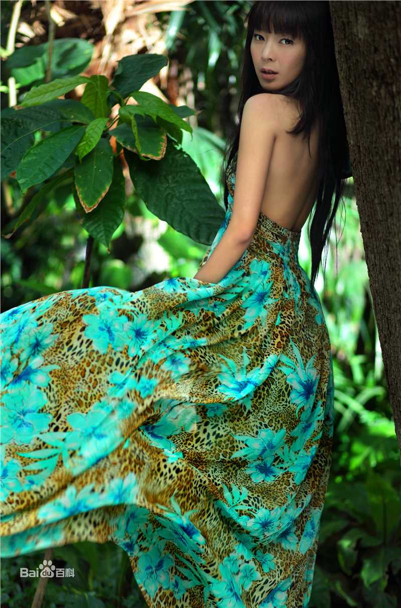 刘希媛(Real)生活照壁纸壁纸