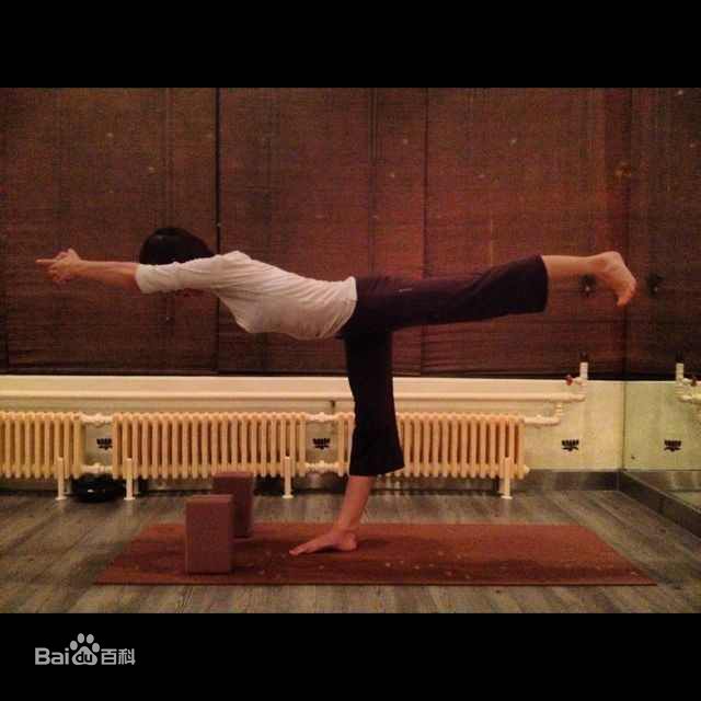 刘希媛(Real)生活中的性感图片图集