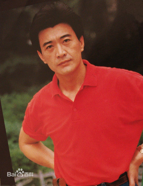 周里京生活照图片图册