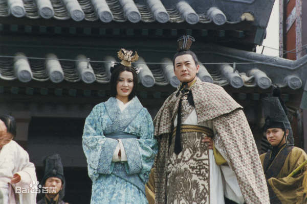 周里京高清剧照