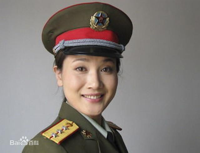 潘雨辰生活照性感图片图集