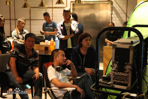 林妍讲戏时图册