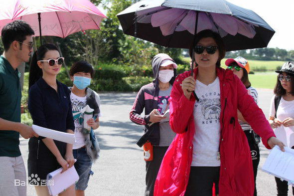 林妍讲戏时图册