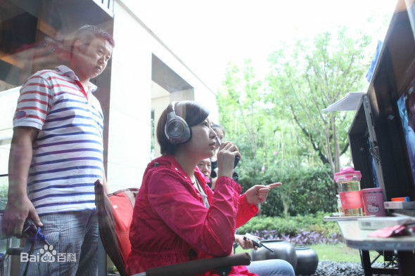 林妍讲戏时图册