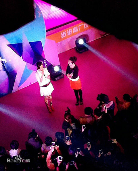 最新任凭性感图片