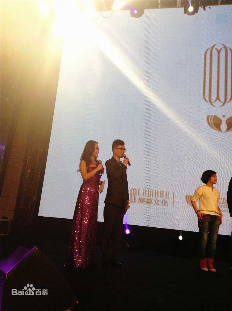 最新任凭性感图片