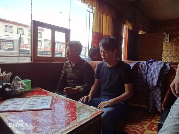 翁子光(Philip Yung Chi-Kwong)工作照素颜照相册