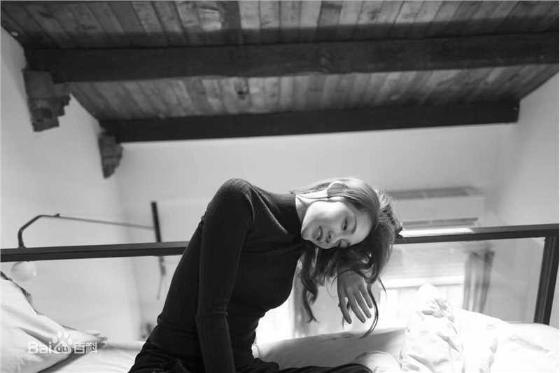 最全苗苗(Vivi)在《ELLEMEN》9月刊大片中的相册