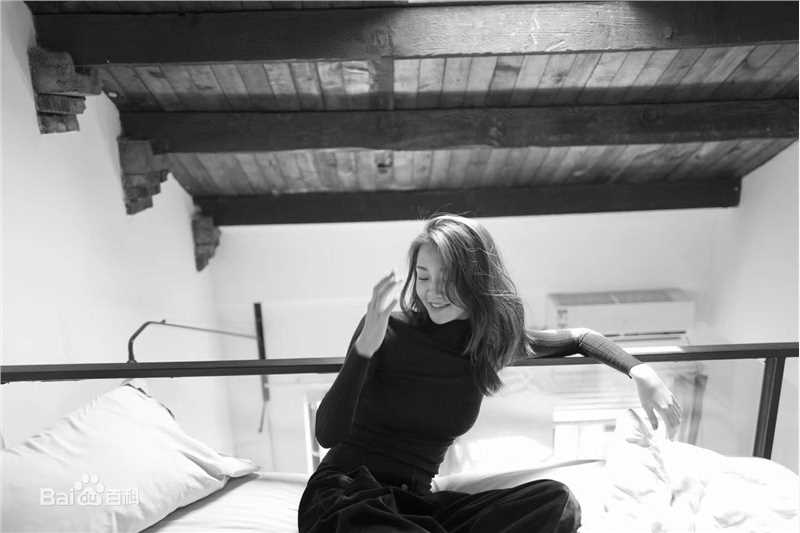 最全苗苗(Vivi)在《ELLEMEN》9月刊大片中的相册