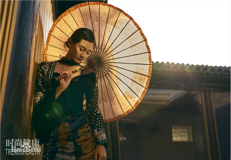 苗苗(Vivi)《时尚健康》2018年3月封面