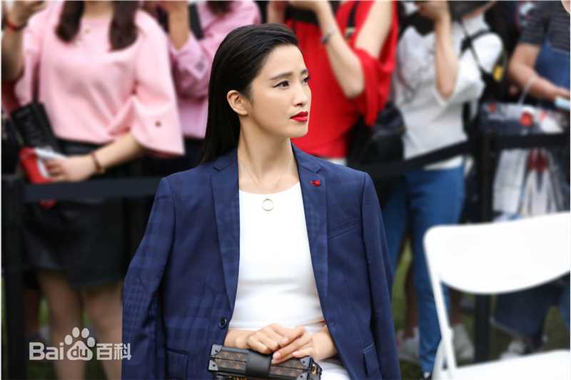 龚蓓苾(Gong Beibi)出席活动素颜照相册