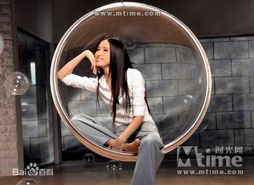 龚蓓苾(Gong Beibi)出席活动素颜照相册