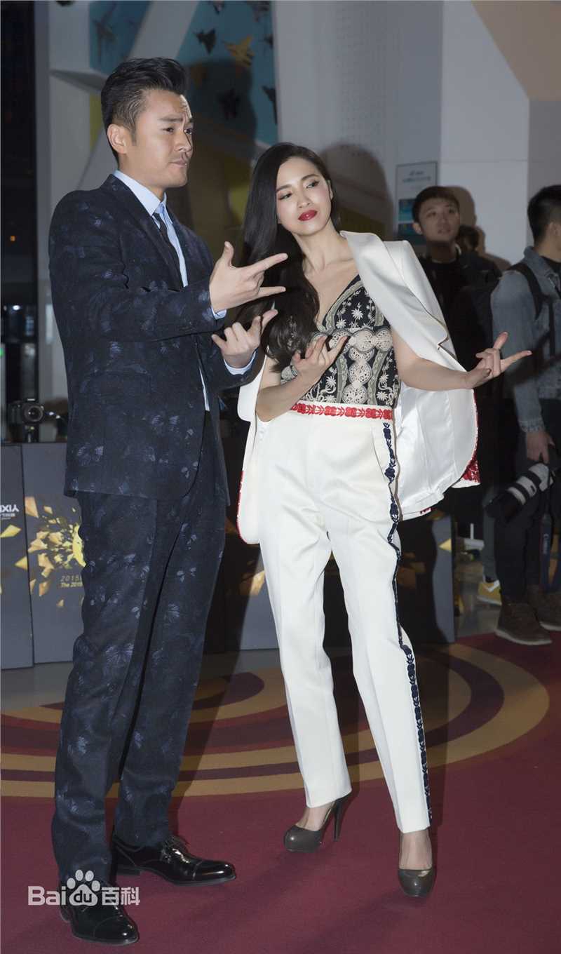 龚蓓苾(Gong Beibi)出席活动素颜照相册