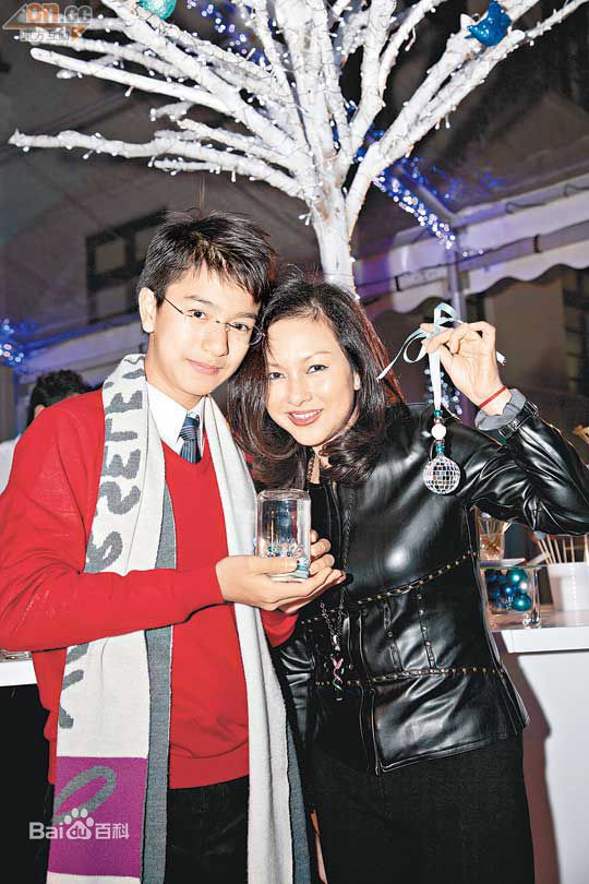 最新吴澋滔(Gouw Ian Iskandar)精彩图册