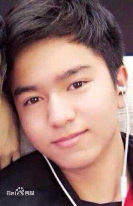 精选吴澋滔(Gouw Ian Iskandar)