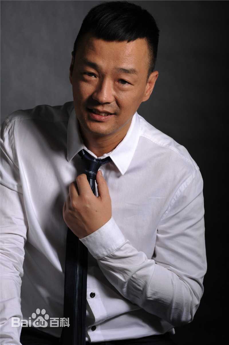 王喜(Wong He)工作照片前后照片