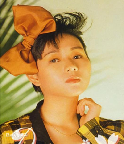 最新罗慧娟(Jacqueline Law)精彩图册