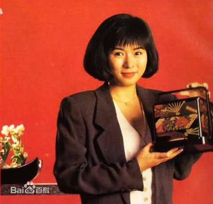 最新罗慧娟(Jacqueline Law)精彩图册