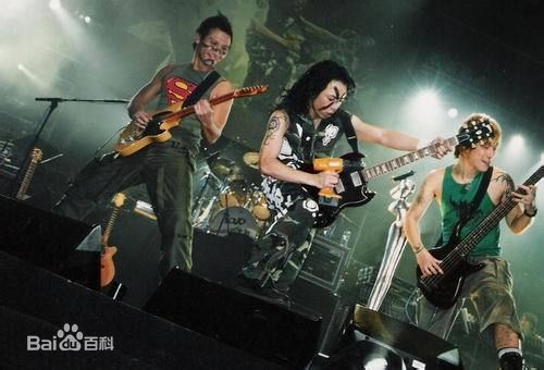 黄贯中(Paul Wong)演出照壁纸壁纸