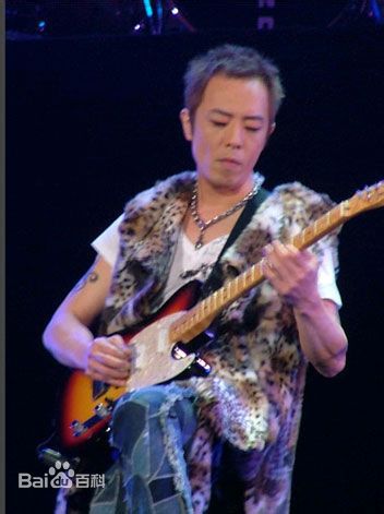 黄贯中(Paul Wong)演出照壁纸壁纸