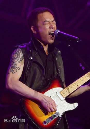 黄贯中(Paul Wong)演出照壁纸壁纸