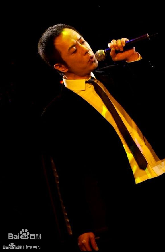 黄贯中(Paul Wong)演出照壁纸壁纸