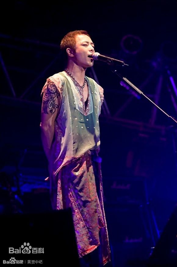 黄贯中(Paul Wong)演出照壁纸壁纸