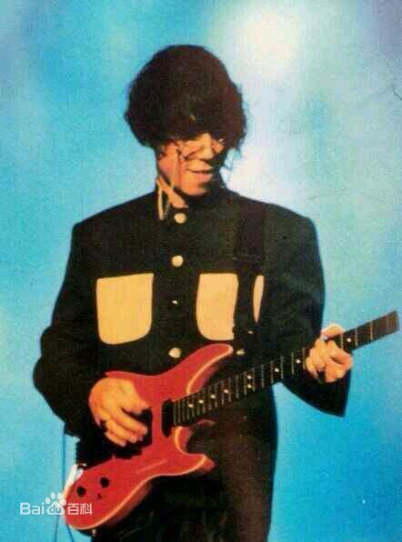 黄贯中(Paul Wong)演出照壁纸壁纸