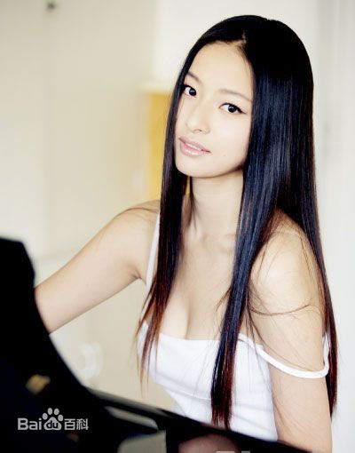 郎月婷前后照片