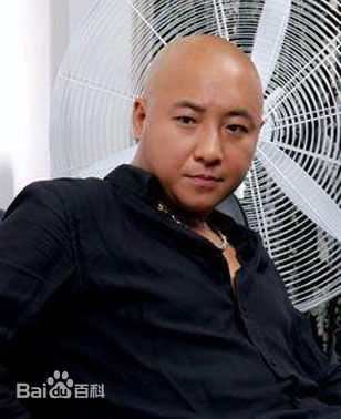 周晓鸥前后照片