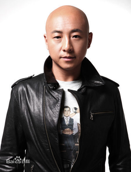 周晓鸥前后照片