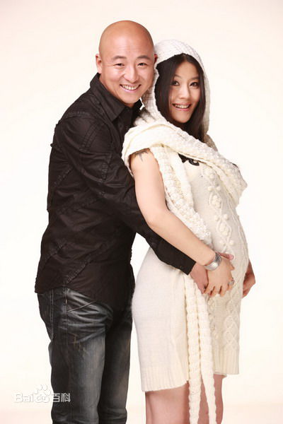 周晓鸥和妻子壁纸壁纸