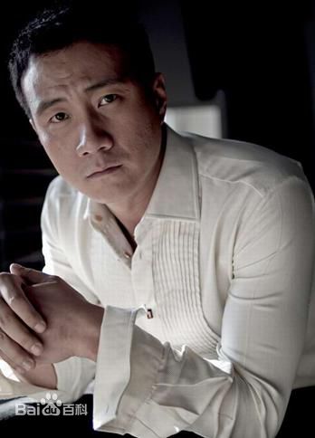 卢芳(LuFang)及其家人图片图册