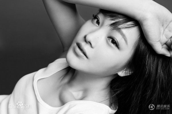 何杜娟高清杂志照片图册