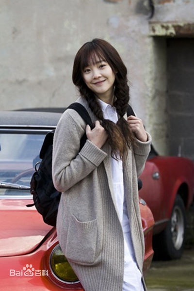 最优质何杜娟在《温州两家人》刘灵子中的相册