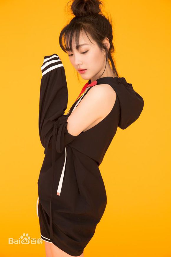 何杜娟201706图片图集