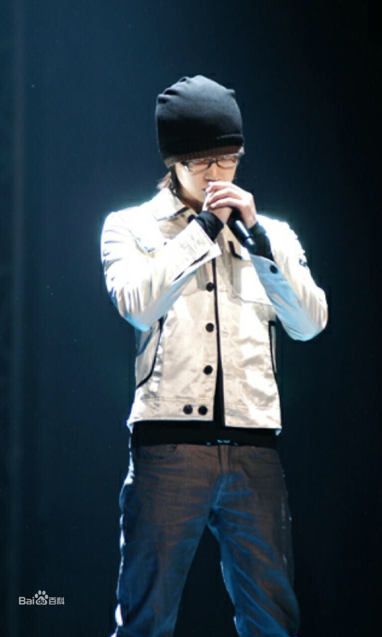 李光(Li Guang)照片素颜照相册