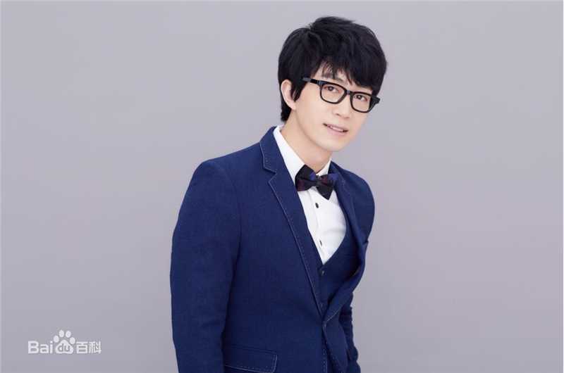 李光(Li Guang)照片素颜照相册