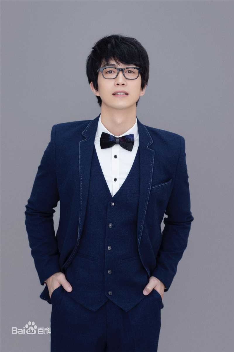 李光(Li Guang)照片素颜照相册