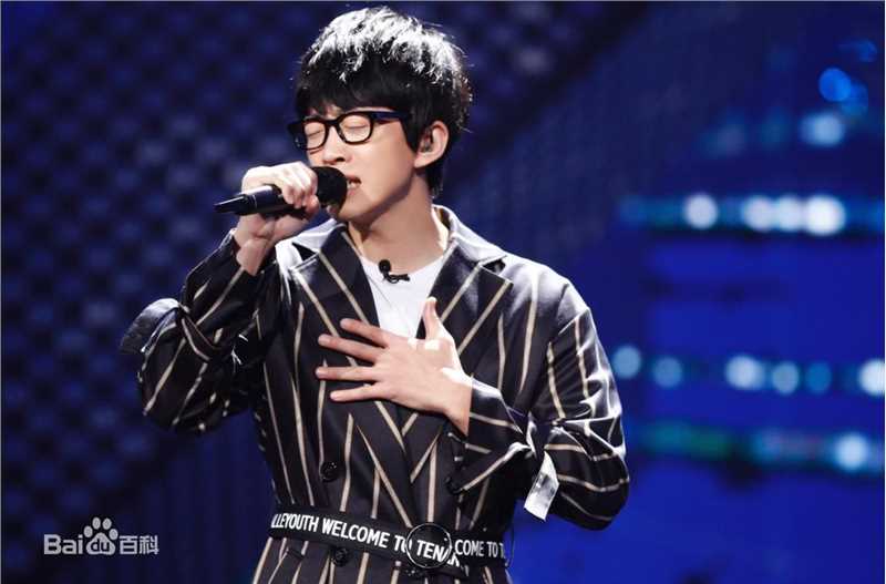 李光(Li Guang)天籁之战前后照片