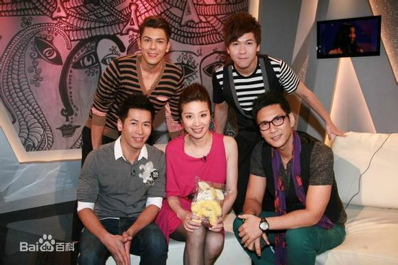 王薇(YoKo Wong Mei)亚姐素颜照壁纸