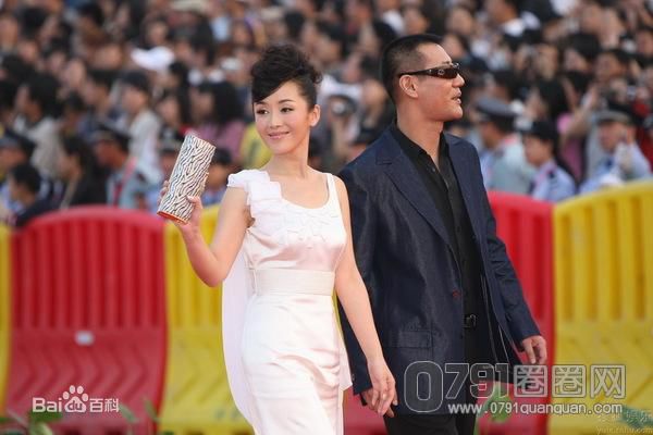 英壮出席活动图册