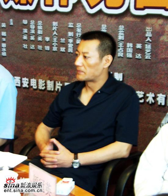 英壮出席活动图册