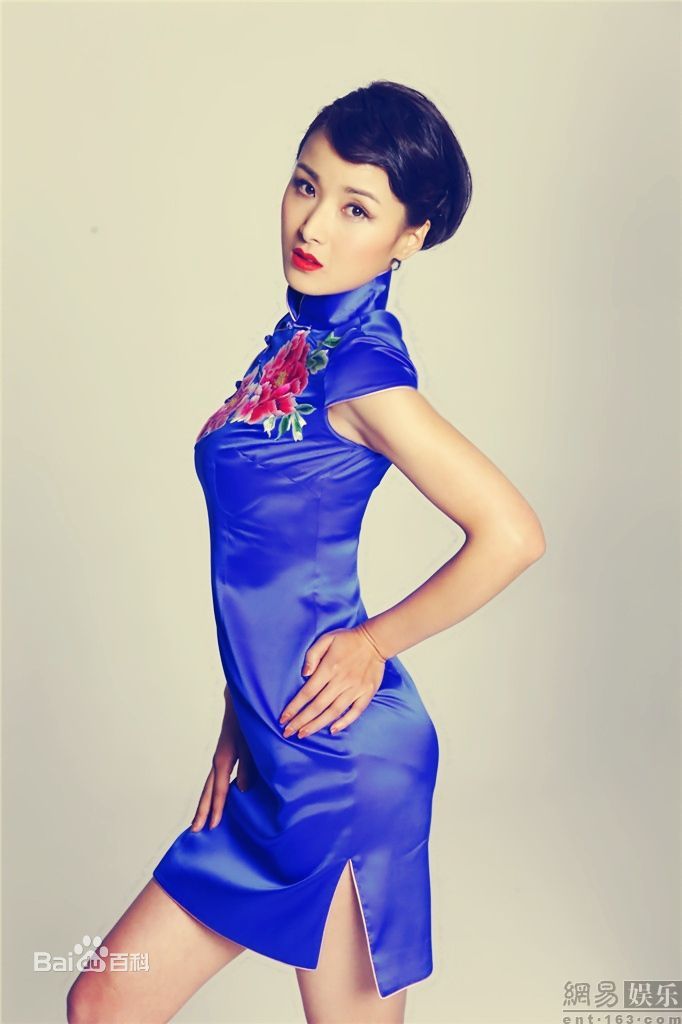 黄曼(Huang man)高清复古旗袍图集