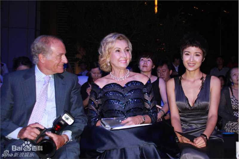 最全黄曼(Huang man)精彩图册