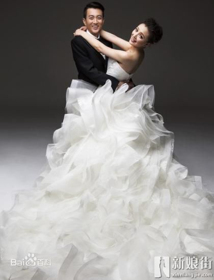 孙茜浪漫婚纱照前后照片