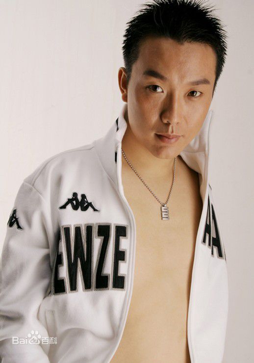 最新李玉刚壁纸